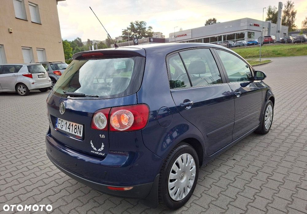 Volkswagen Golf Plus - 8