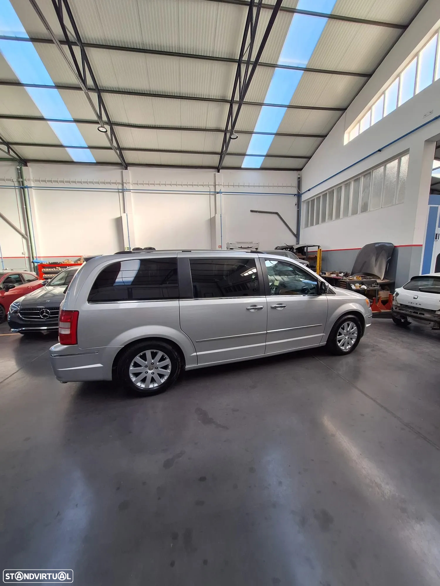 Chrysler Grand Voyager 2.8 CRD ATX Limit. Stow Go - 17