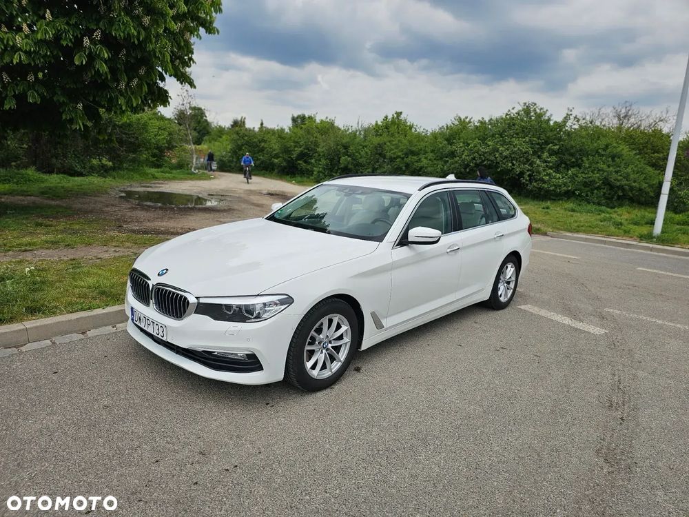 BMW Seria 5 520d xDrive Luxury Line sport - 1