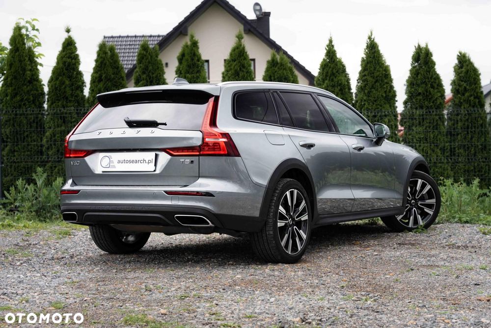 Volvo V60 Cross Country - 7