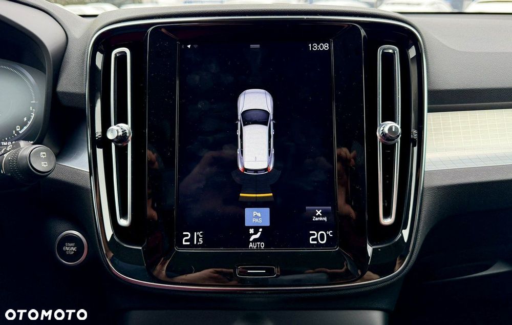 Volvo XC 40 T5 Twin Engine DKG Momentum Pro - 27