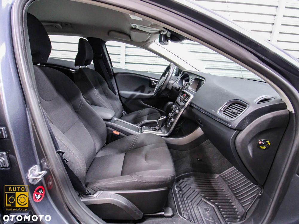 Volvo V40 Cross Country T4 AWD Geartronic Momentum - 10