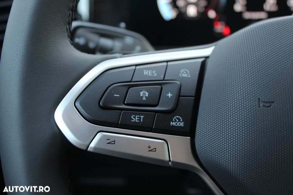 Volkswagen Tiguan 2.0 TDI DSG 4Motion Advanced - 9