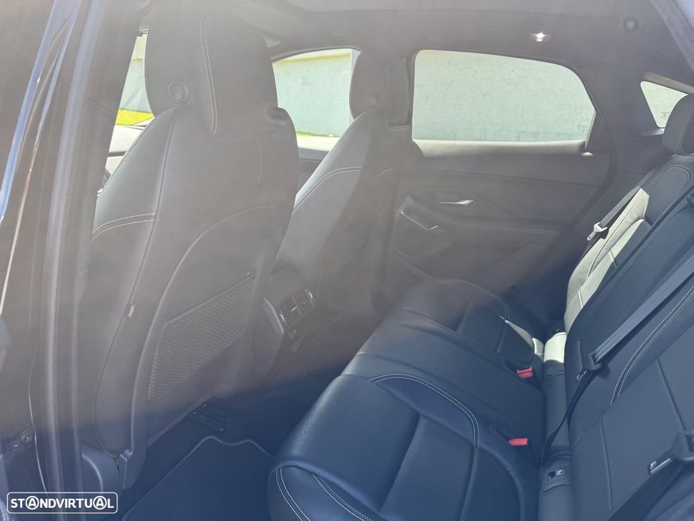Jaguar E-Pace 2.0 i4D R-Dynamic S - 10