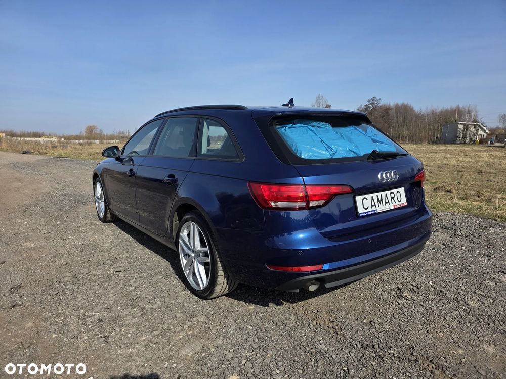 Audi A4 Avant - 4