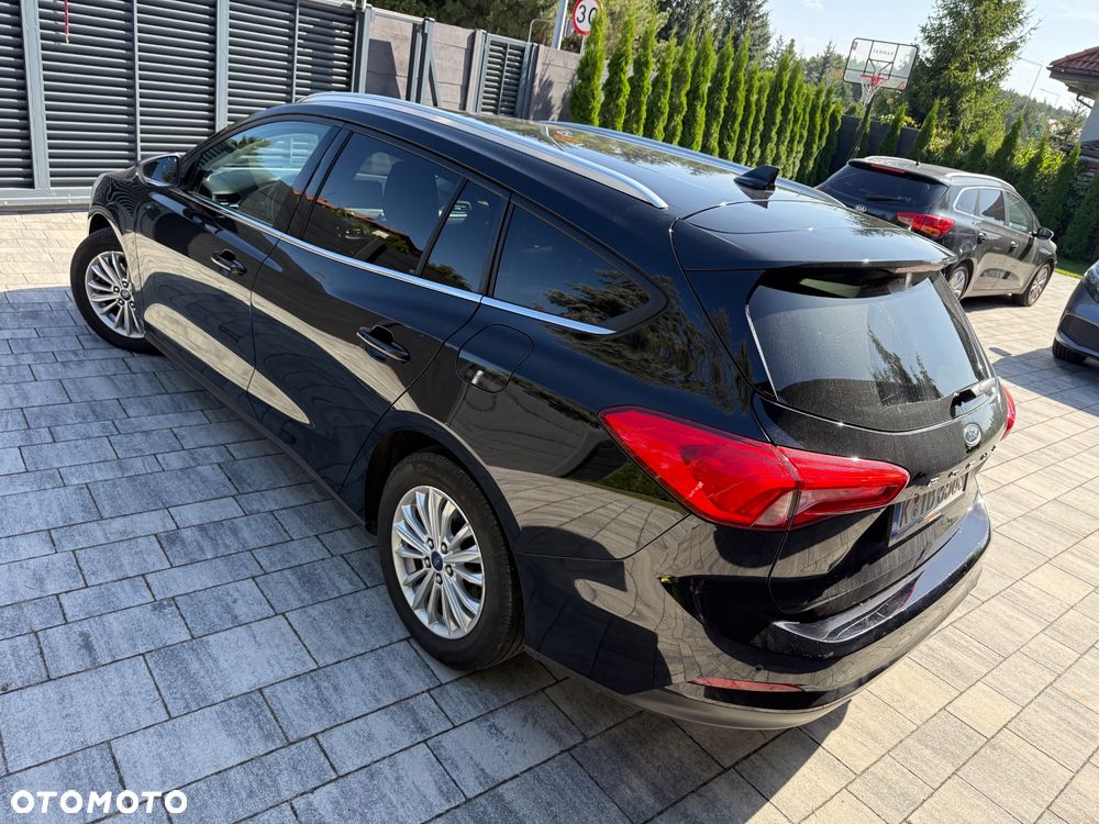 Ford Focus 1.5 EcoBlue STart-Stopp-System TITANIUM - 24