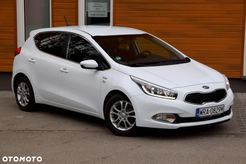 Kia Ceed 1.6 CRDi 128 Spirit - 6