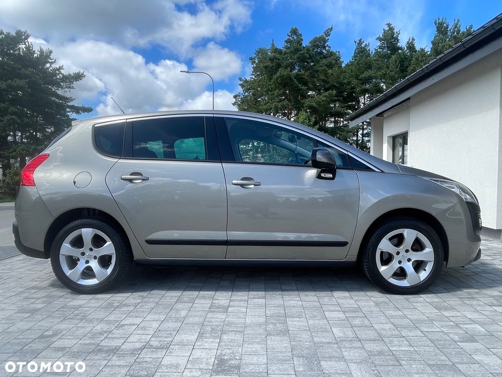Peugeot 3008 2.0 HDi Premium - 16