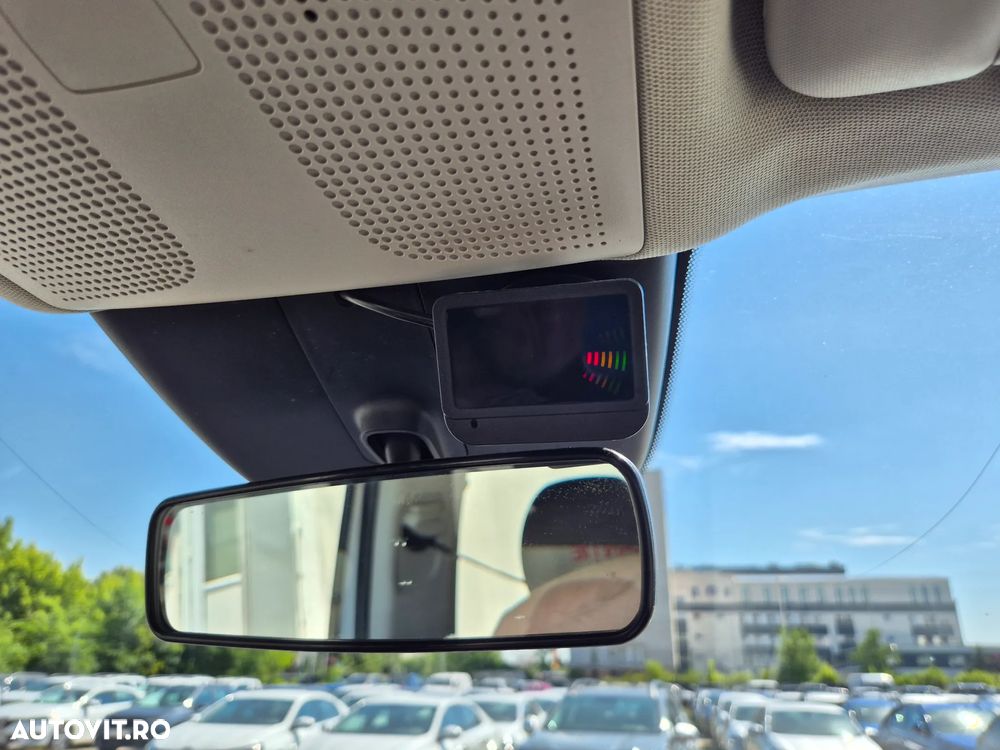 Mercedes-Benz Vito - 25