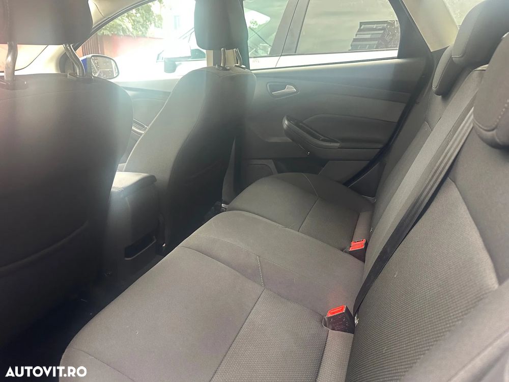 Ford Focus 1.5 TDCi ST-Line - 5