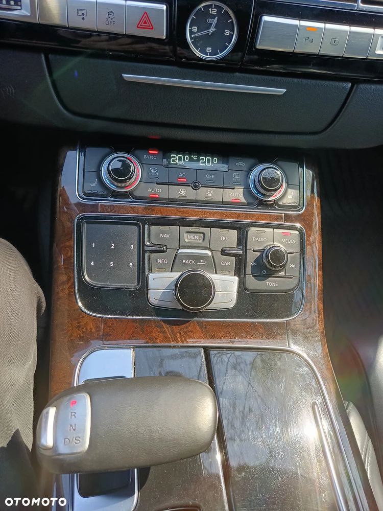Audi A8 4.2 TDI L Quattro - 14