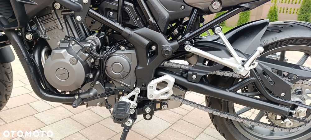 Benelli TRK 502 - 33
