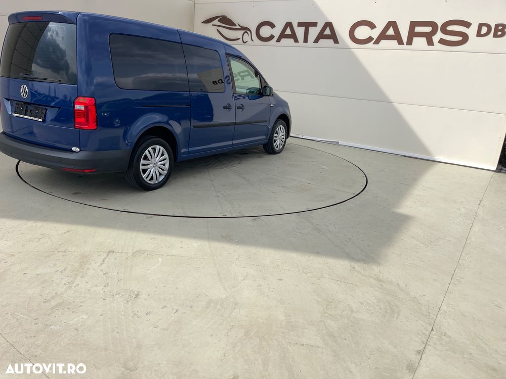 Volkswagen Caddy Maxi - 16