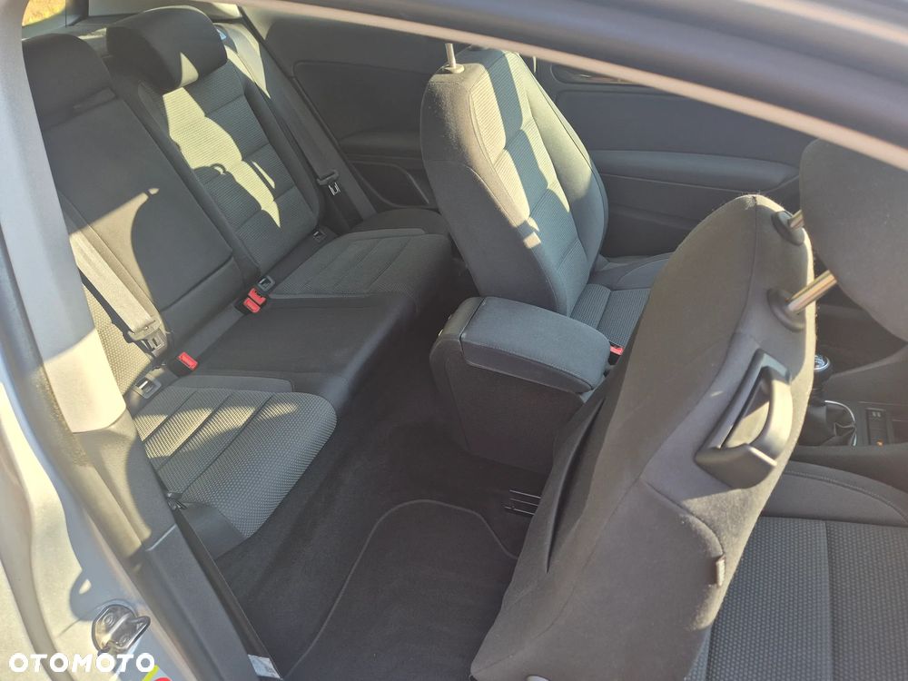 Volkswagen Golf ver-vi-3--t-rer-comfortline - 8