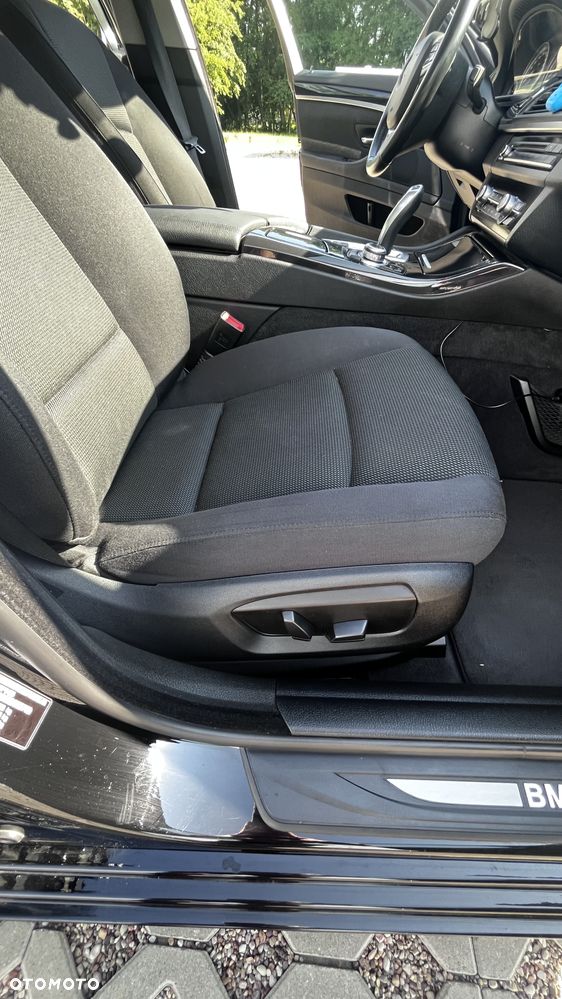 BMW Seria 5 520d - 16