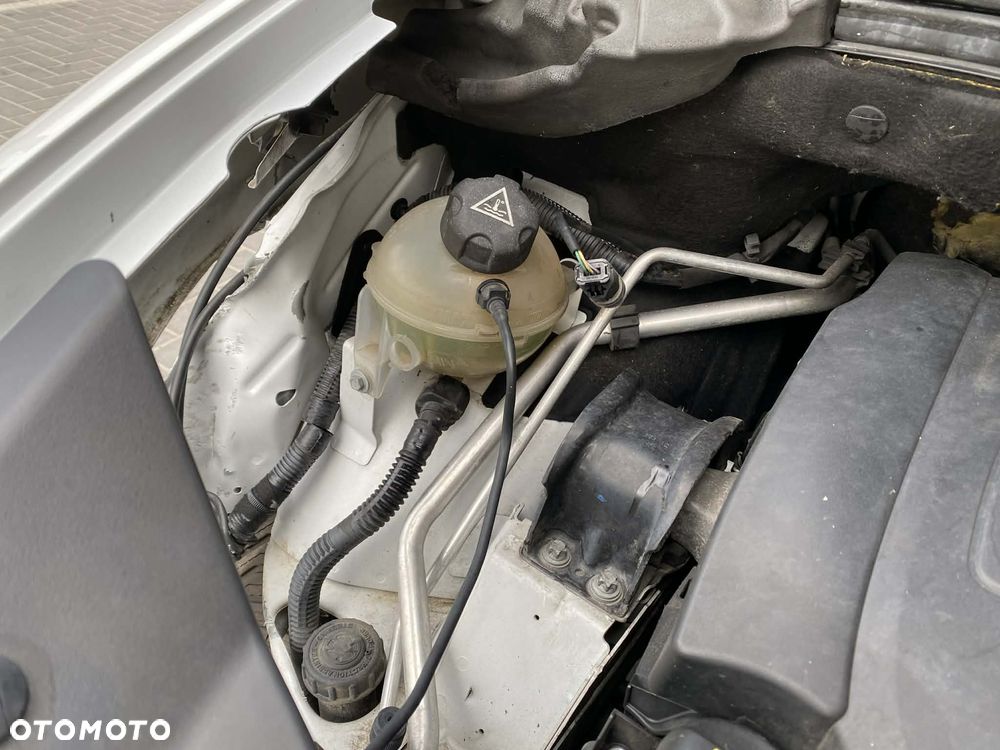 Citroën DS5 HDi 165 SportChic - 30