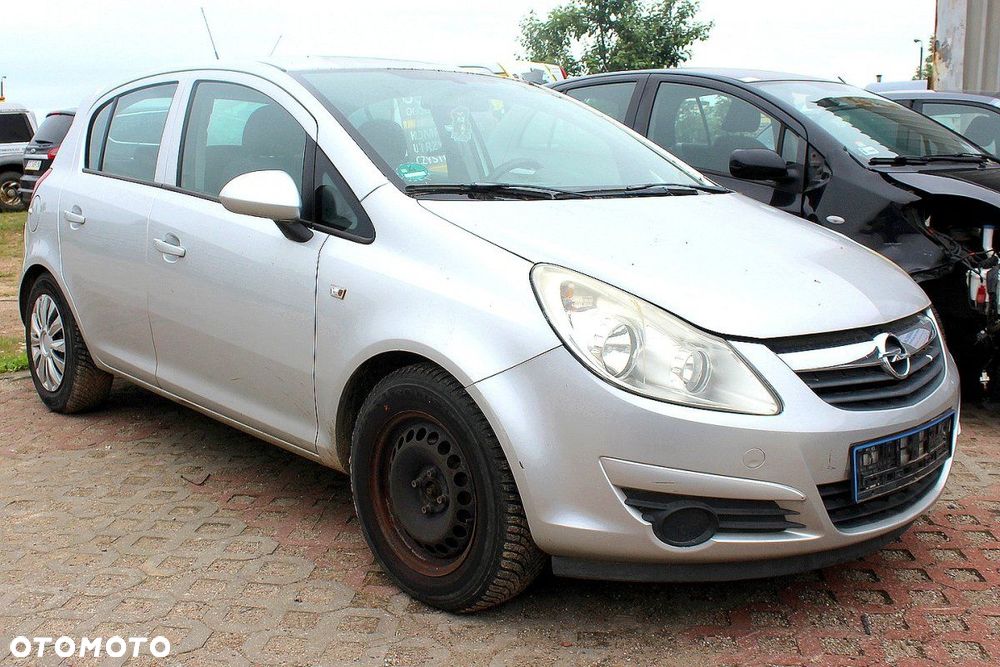 Opel Corsa D 2008 1.2i Z12XEP HB5D (MASKA, ZDERZAK, LAMPA, BŁOTNIK, DRZWI, SZYBA, FOTEL) - 3