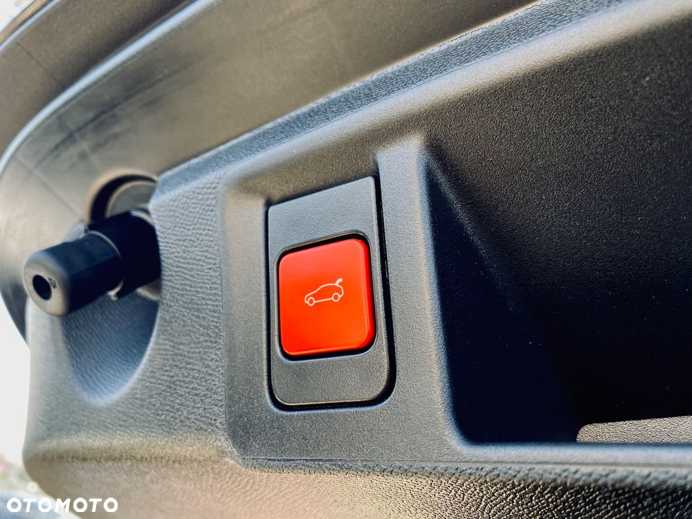 Peugeot 308 1.5 BlueHDi GT S&S EAT8 - 23