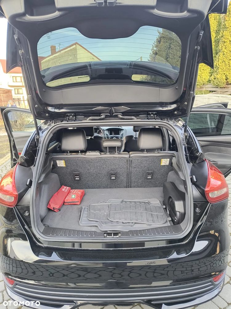 Ford Focus ST - 21