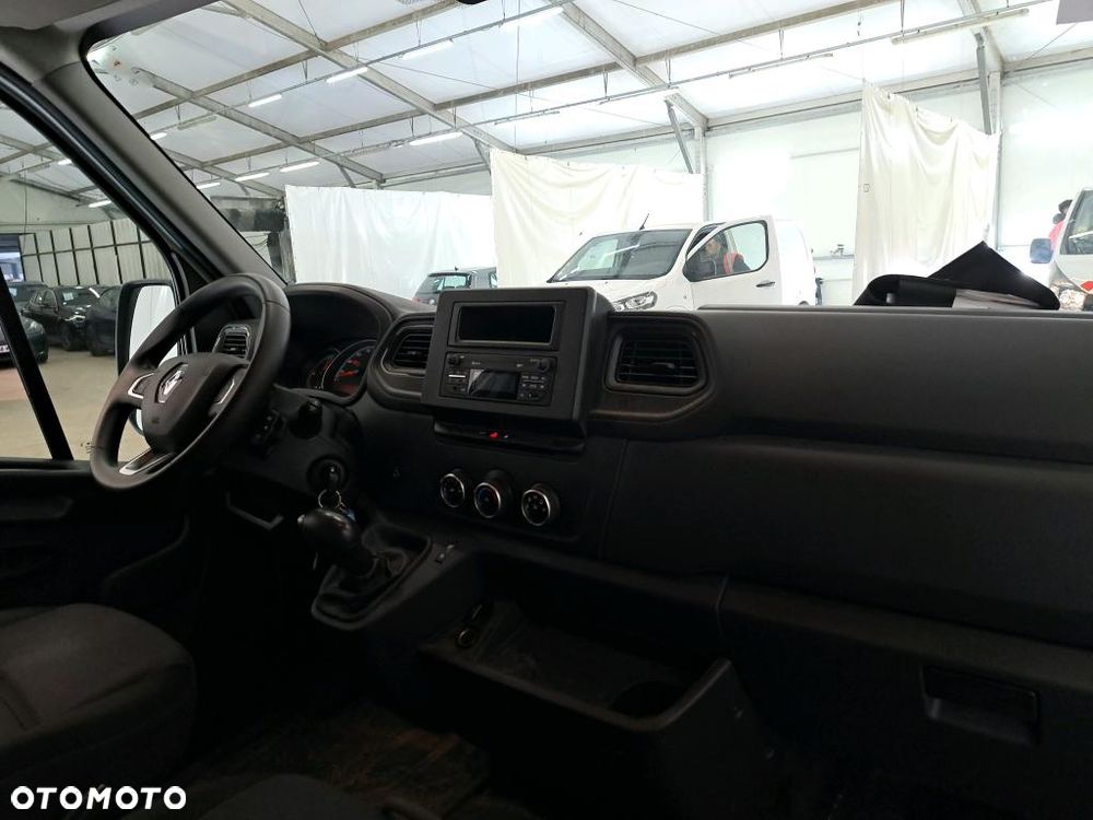 Renault e-Master - 8