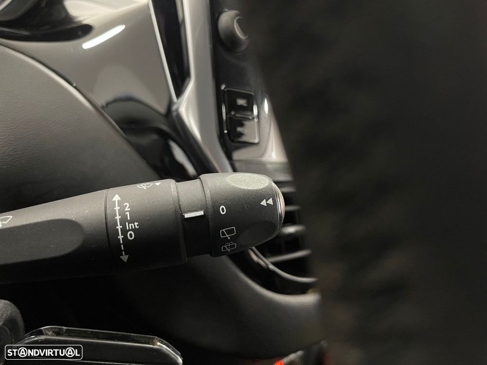 Peugeot 208 1.2 PureTech Style - 35
