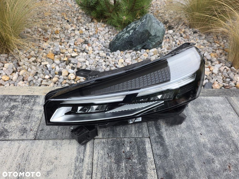 renault clio v 5 lift kompletna lampa lewa przód full led 260600149r - 2