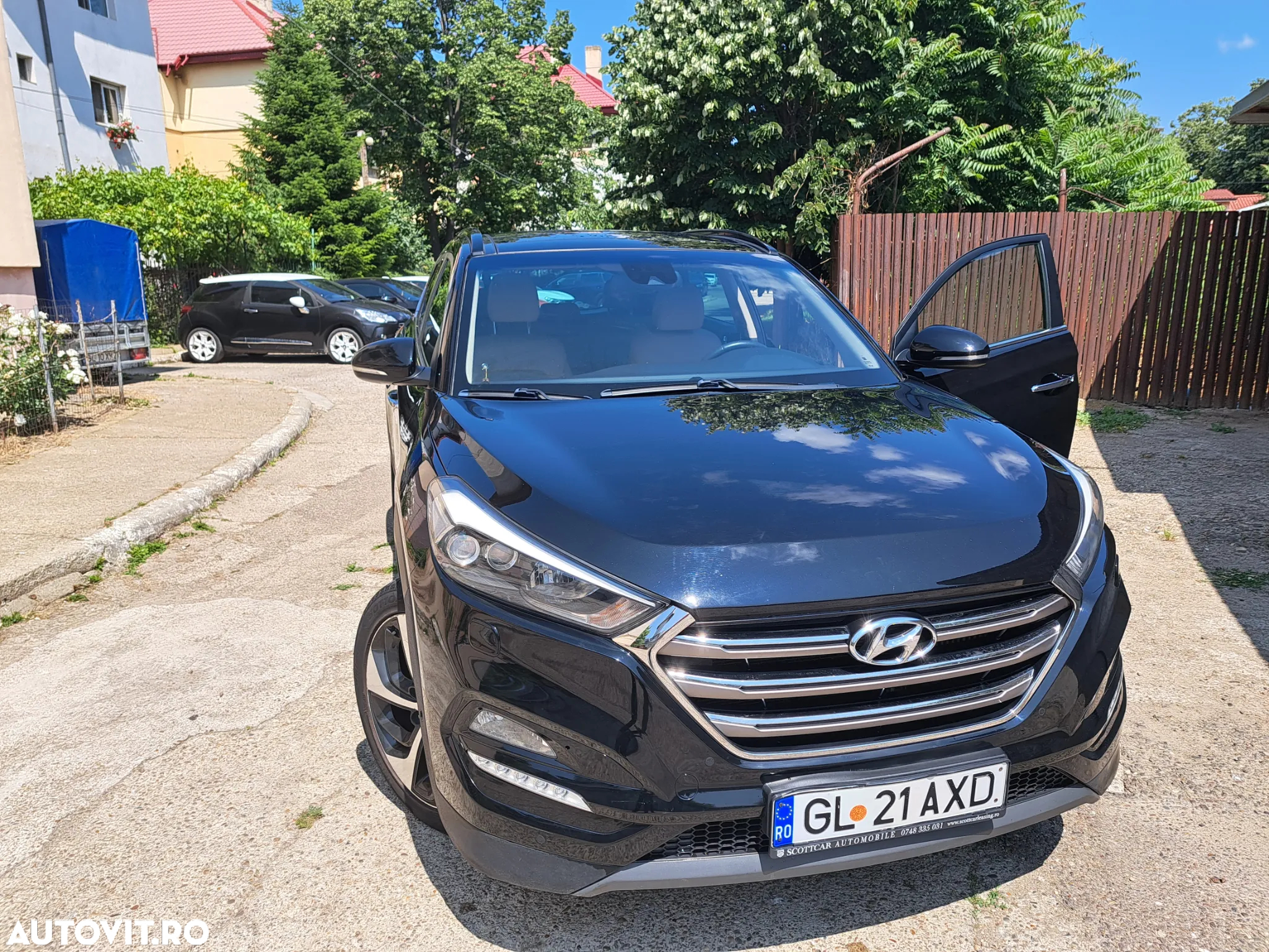 Hyundai Tucson 2.0 CRDI 4WD 6AT Luxury+ - 38