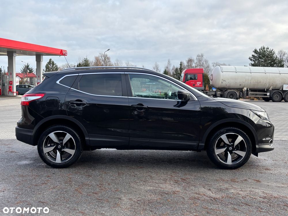 Nissan Qashqai 1.2 DIG-T Xtronic TEKNA+ - 6