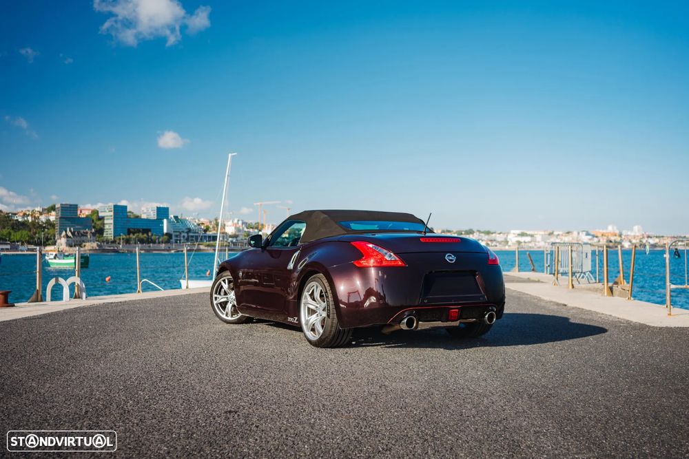 Nissan 370 Z Pack NAV+JA19+AS AT - 28