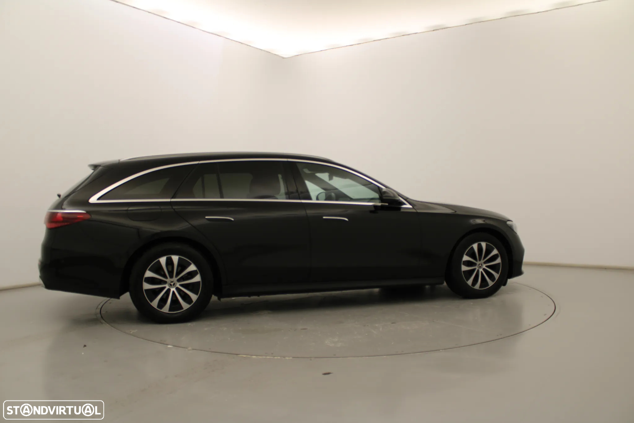 Mercedes-Benz E 220 d - 5