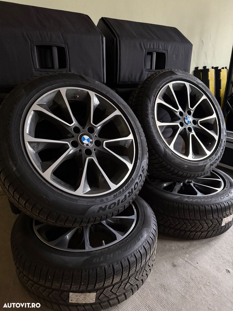 BMW X6 xDrive40d - 13