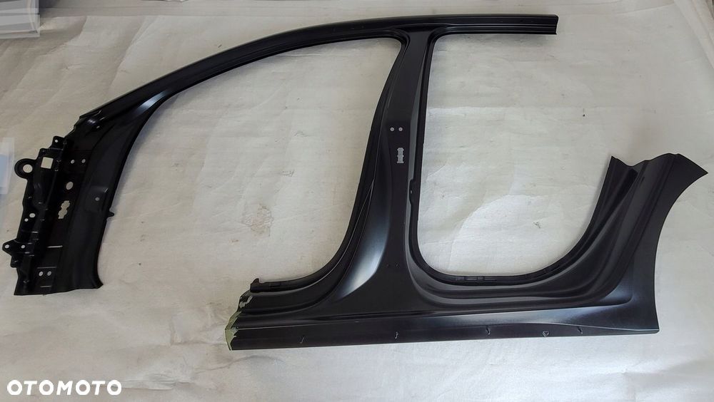 POSZYCIE LEWE PRÓG SŁUPEK 8Y4 AUDI A3 S3 SPORTBACK 2020- 8Y4809839 - 2