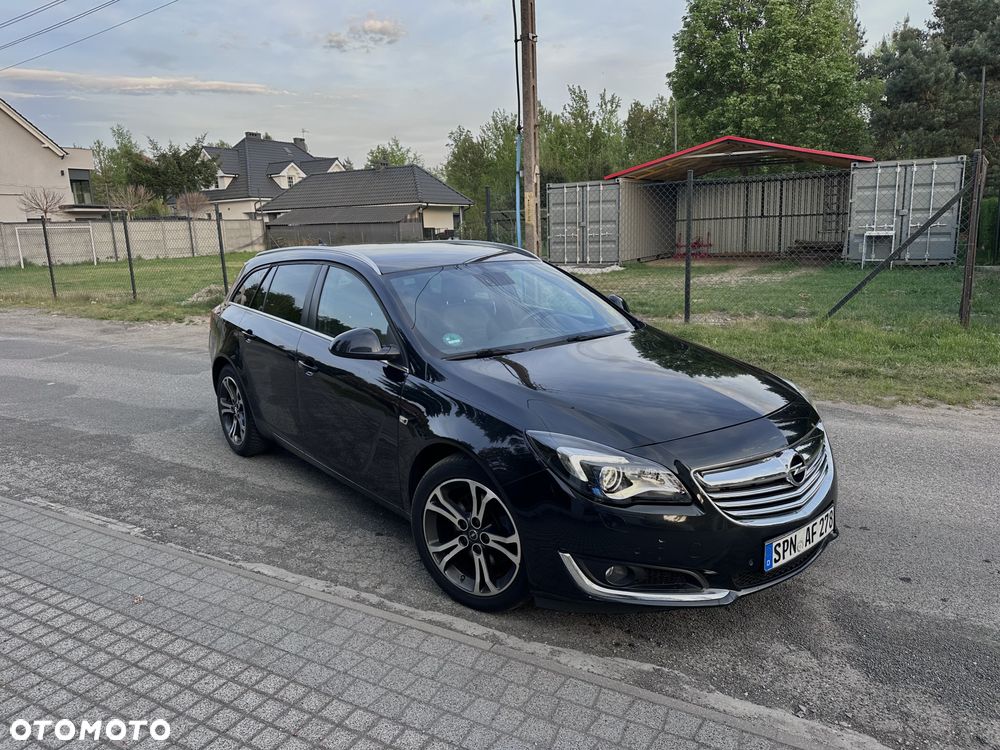 Opel Insignia - 1