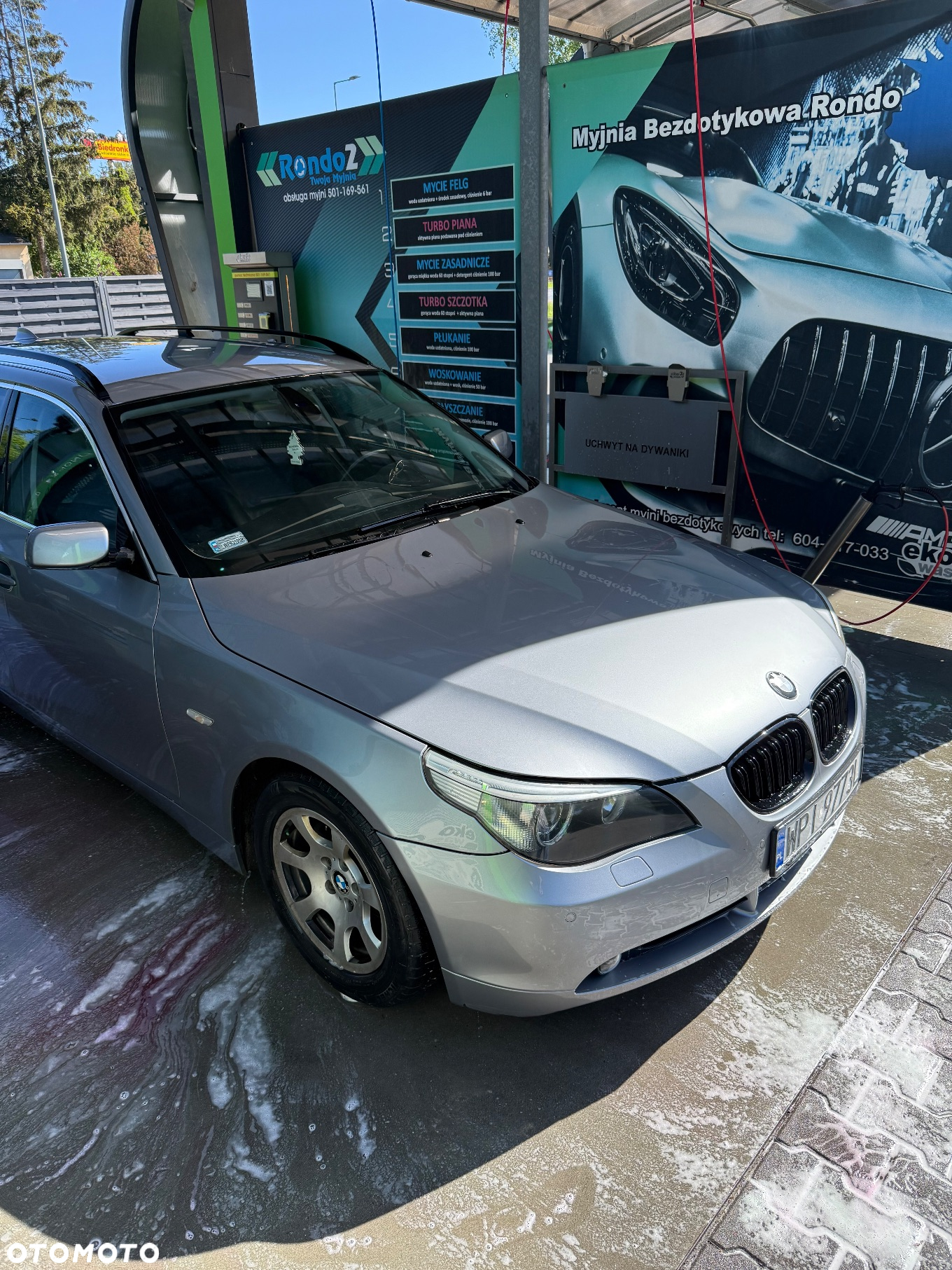 BMW Seria 5 523i Touring - 2