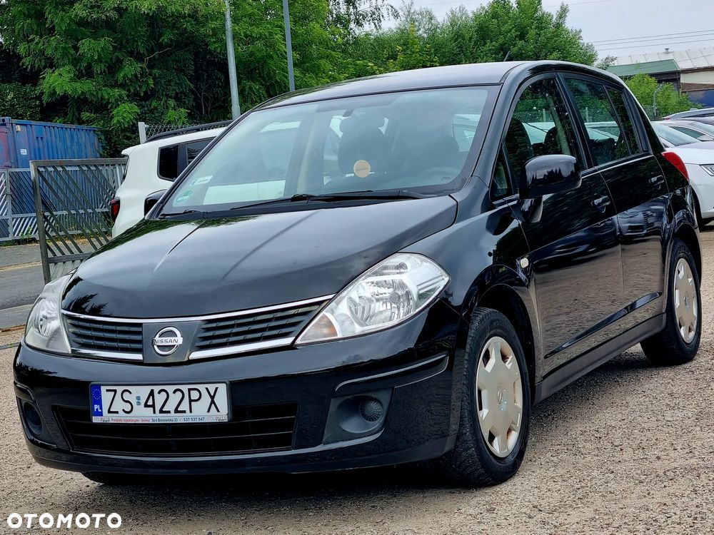 Nissan Tiida 1.6 Acenta - 1