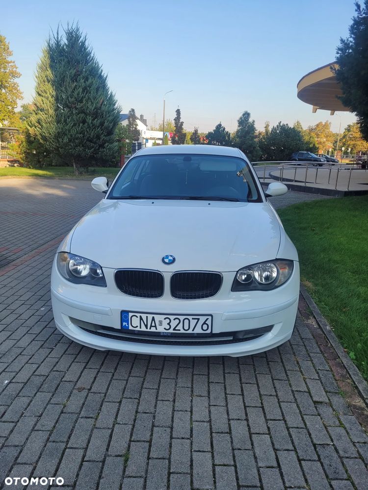 BMW Seria 1 - 2