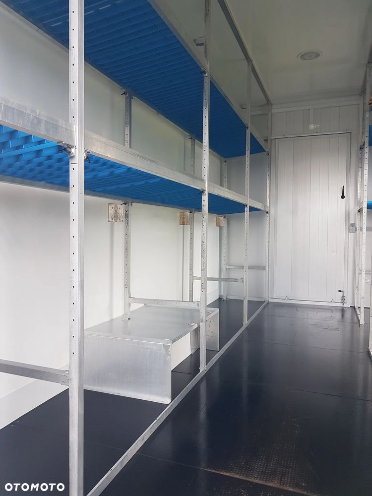 Iveco DAILY KONTENER NISKOPODŁOGOWY 4,43x2,23x2,42 SKLEP FOODTRUCK BAR KLIMA KONIOWÓZ KAMPER - 38