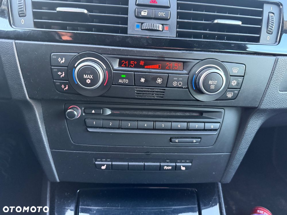 BMW Seria 3 320d DPF - 16