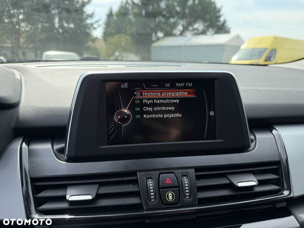 BMW Seria 2 218i Advantage - 24