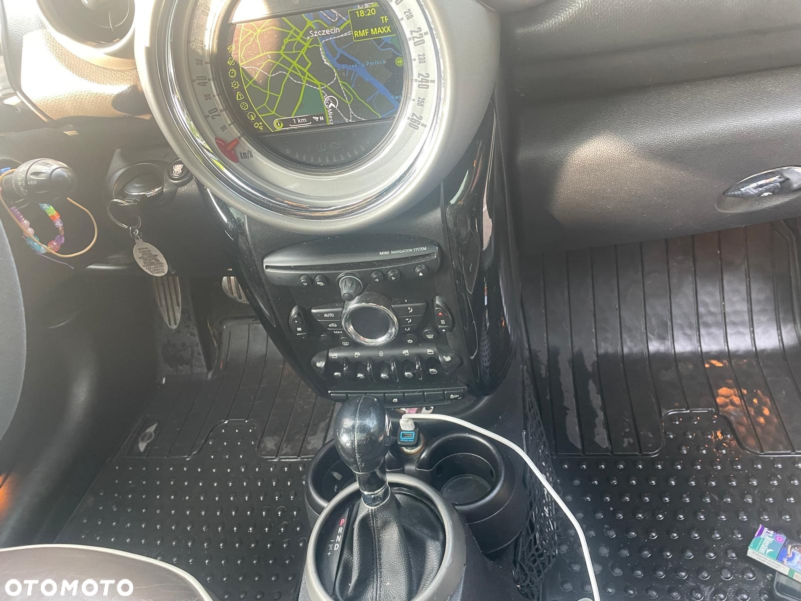 MINI Countryman Cooper SD All4 - 8