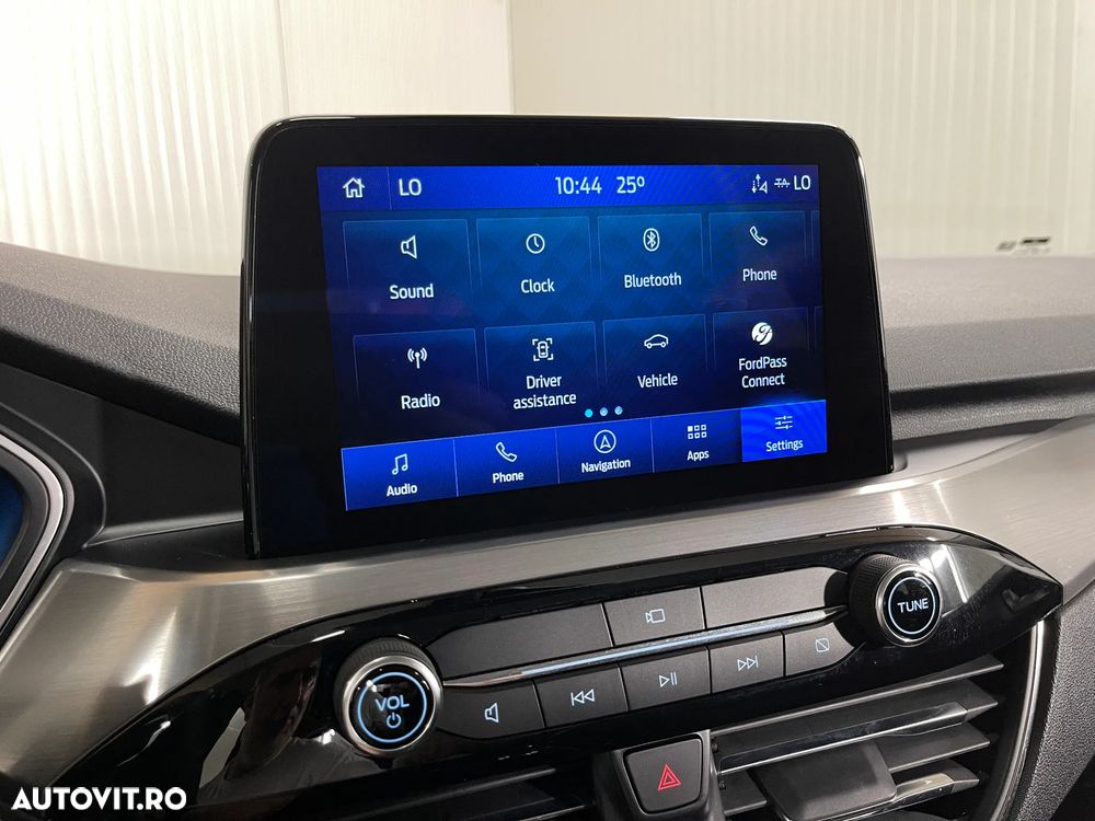 Ford Kuga 1.5 EcoBoost TITANIUM - 18