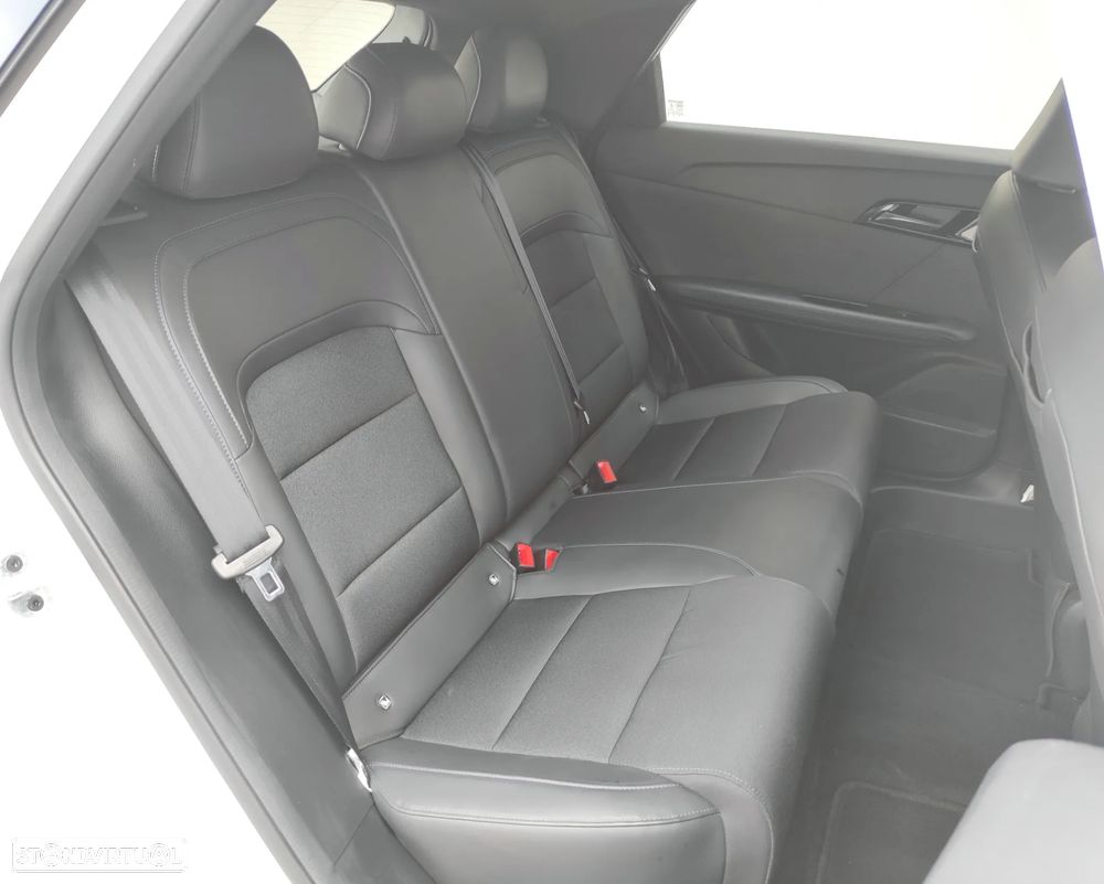 MG MG4 77 kWh Extended Range Luxury - 25
