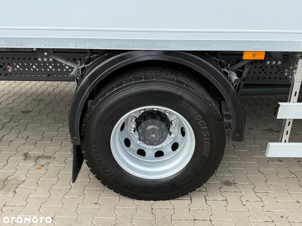 Mercedes-Benz Actros 1824 chłodnia multitemperatura // E6 // Niski przebieg !! 297 tyś.km !! // 18 Epal // winda DHOLLANDIA - 17