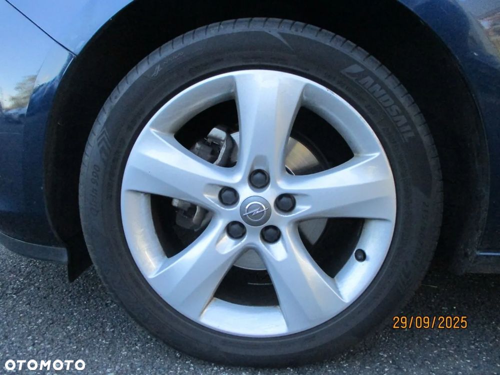 Opel Astra 1.6 Sport - 10