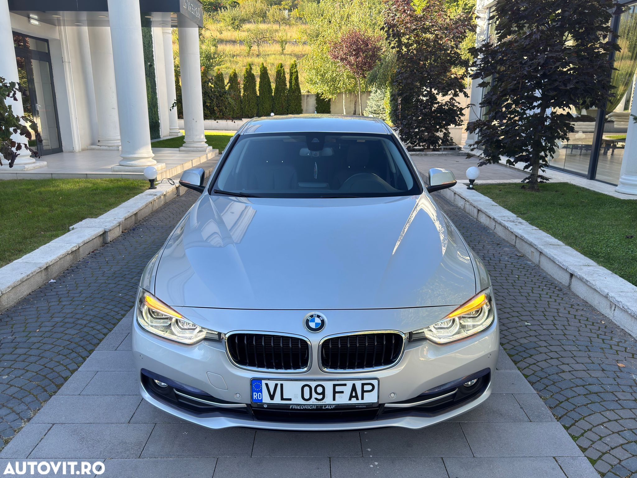 BMW Seria 3 - 1