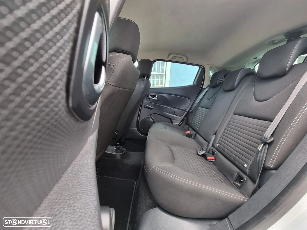 Renault Clio 1.5 dCi Limited - 10