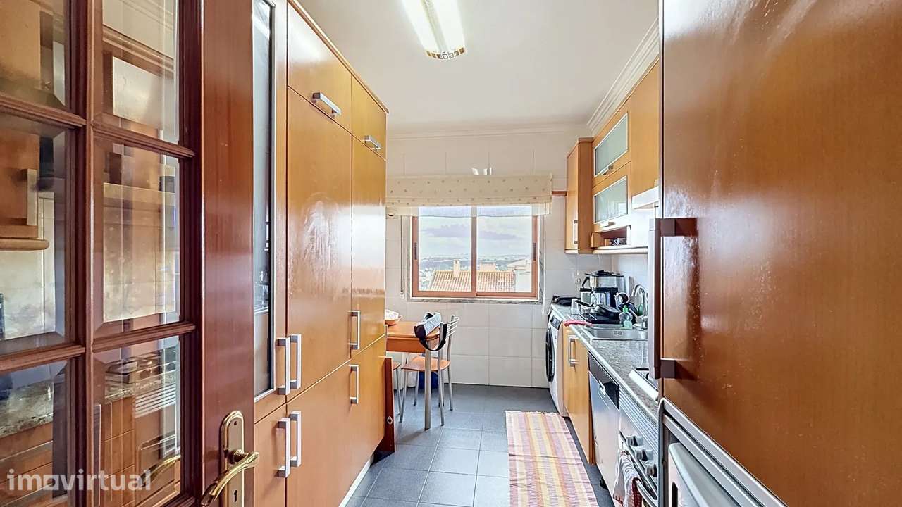 Apartamento T3 Ramada – Espaço, Conforto e Excelente Localização - Grande imagem: 2/14