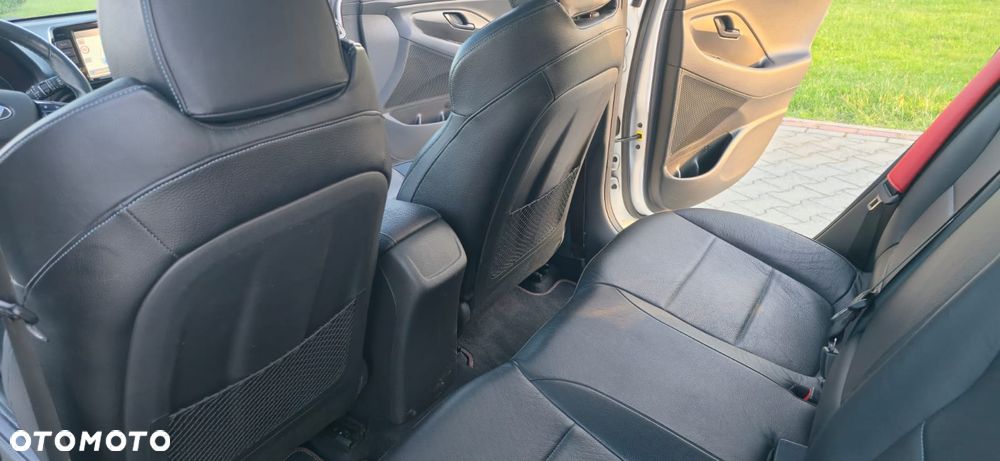 Hyundai i30 N 2.0 T-GDI Performance - 14