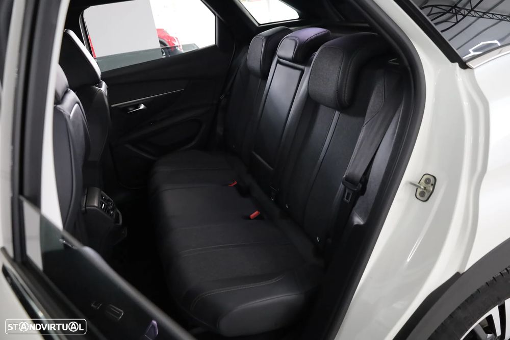 Peugeot 3008 1.5 BlueHDi GT Line EAT8 - 24