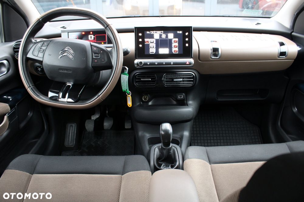 Citroën C4 Cactus 1.2 PureTech Live S&S - 12